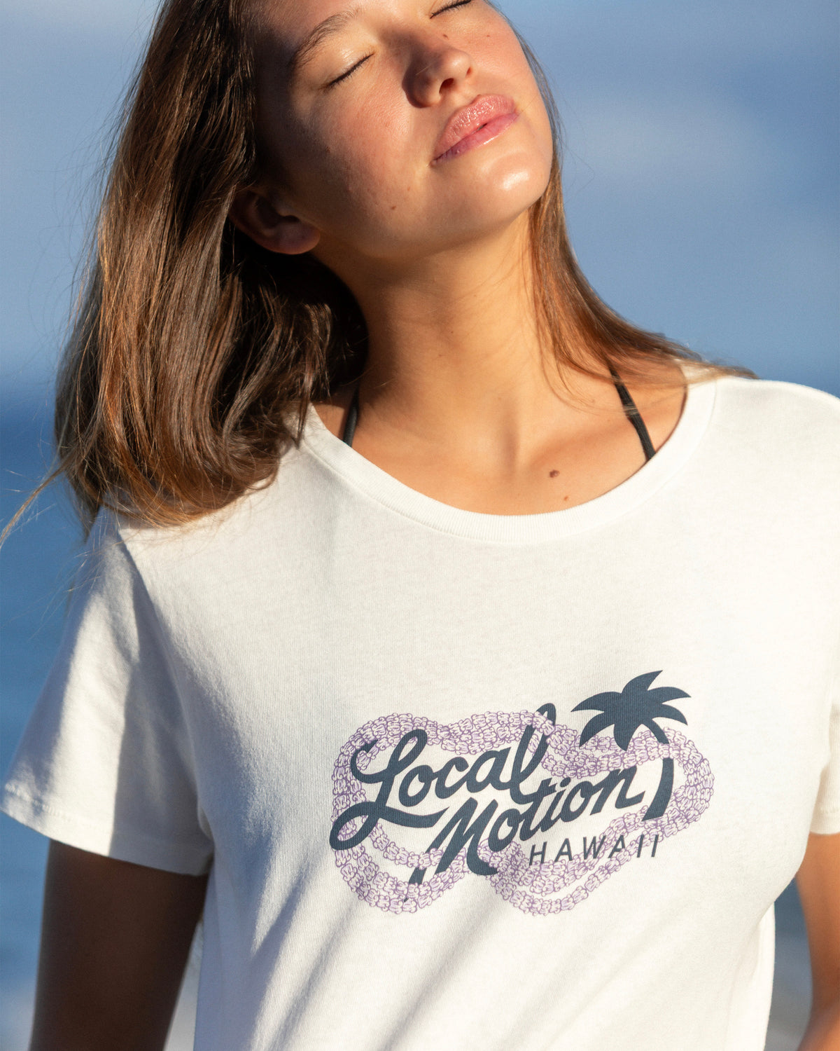 CROWN LEI TEE