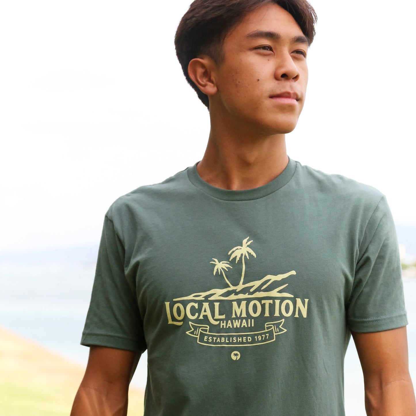 PALM RIBBON TEE