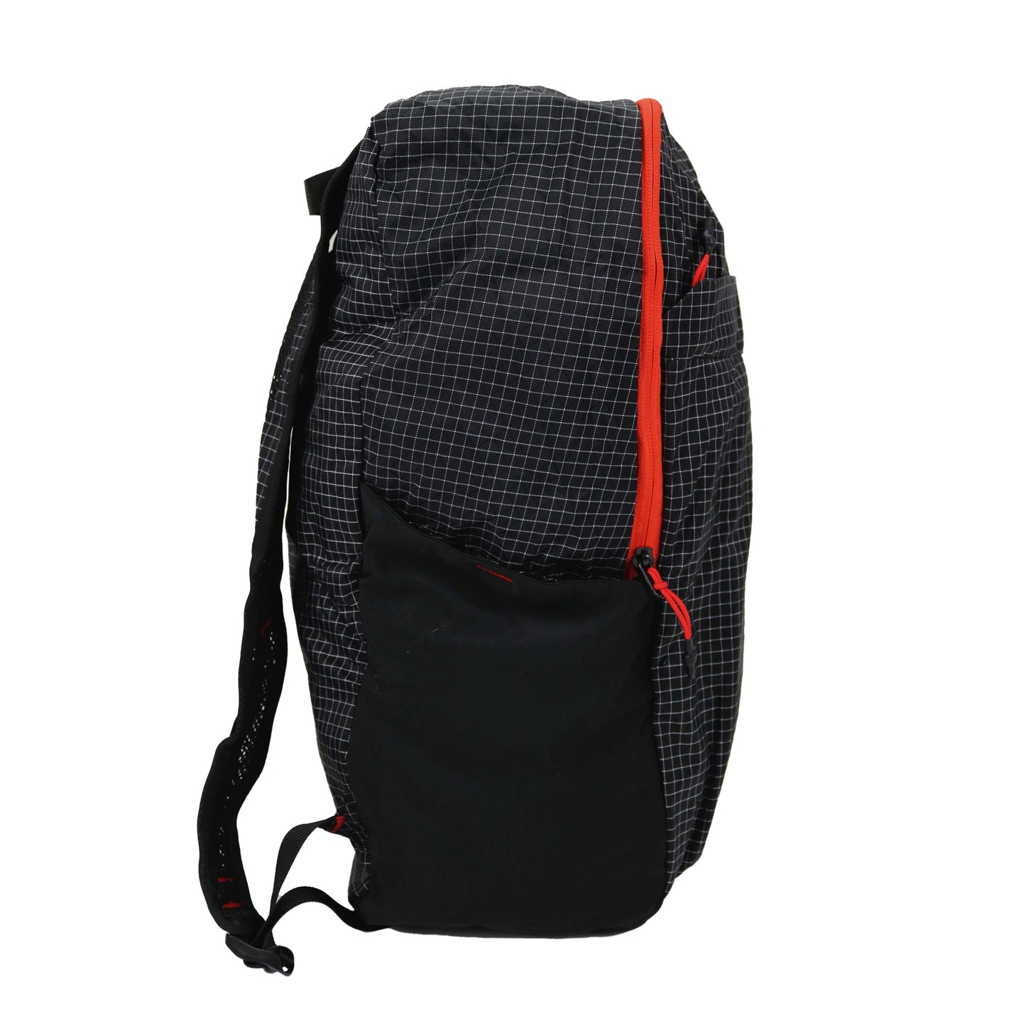 PACKABLE TRAVELER BACKPACK