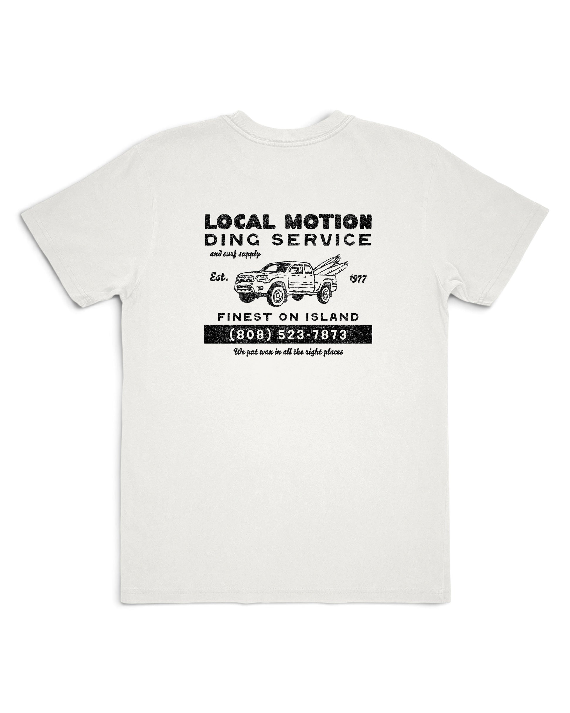 A white short-sleeve crewneck t-shirt with a black vintage-style graphic print [vintage white]