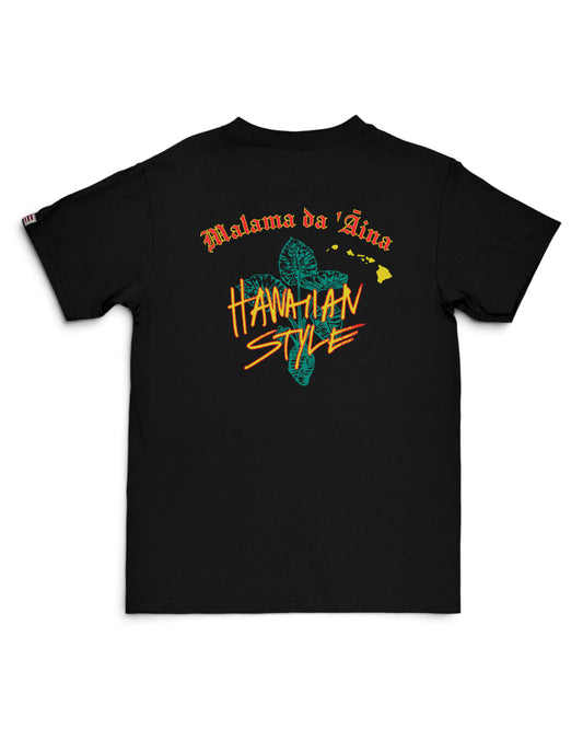 A black short-sleeve t-shirt shown from the back [black]