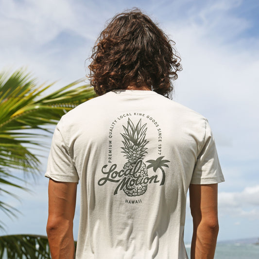 RETRO PINEAPPLE TEE